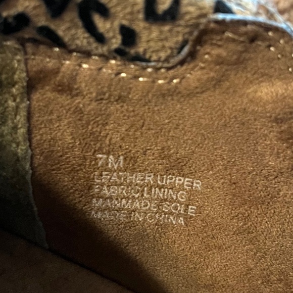 Gianni Bini Leopard Print Ground-Break Booties, Size 7 - Picture 9 of 9